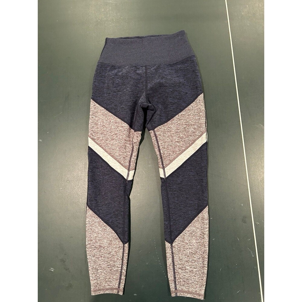 All leggings size small